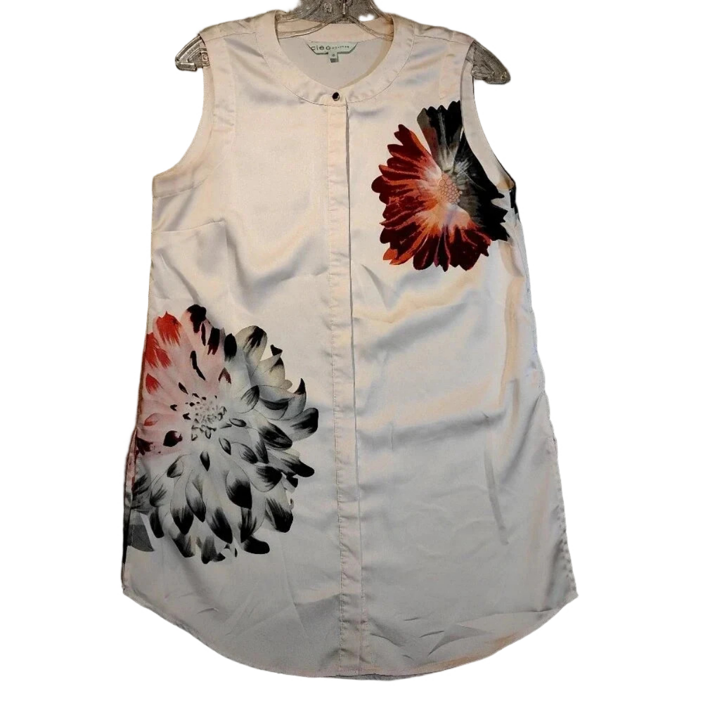 Cleo  Petites Women's Tunic Cream with Black & Red Zinnias in Size Medium